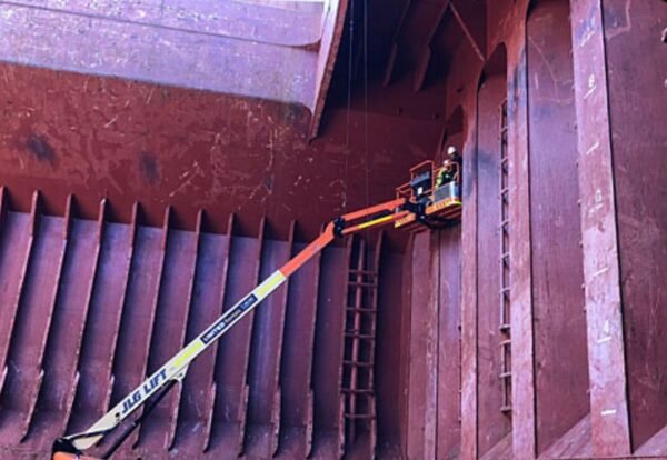 Marine Cleaning Solutions (2)