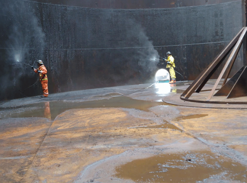 hold cleaning service in Port of Reykjavík