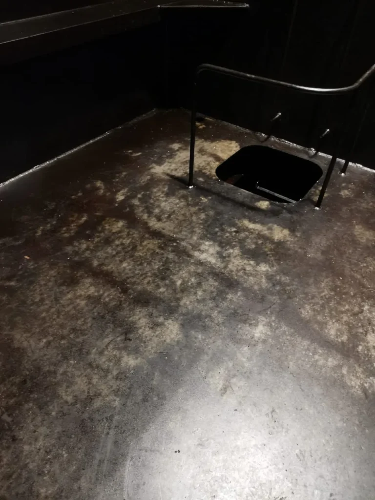 charter party clauses ROB Squeeze sweeping