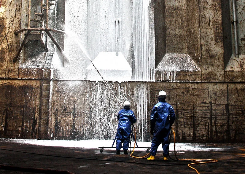 Degreasers caustic soda acid