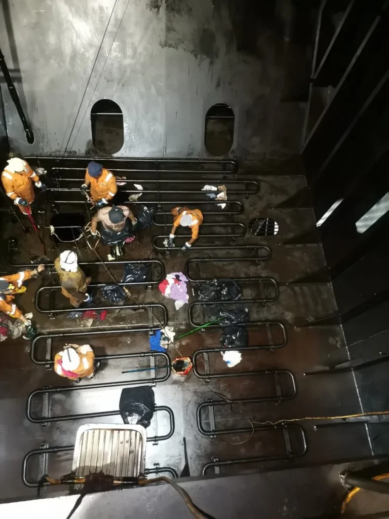 Enclosed space entry During Tank Cleaning