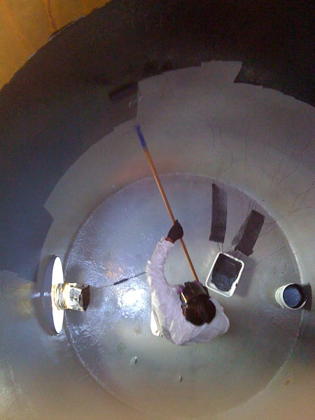 acid caustic tank cleaning